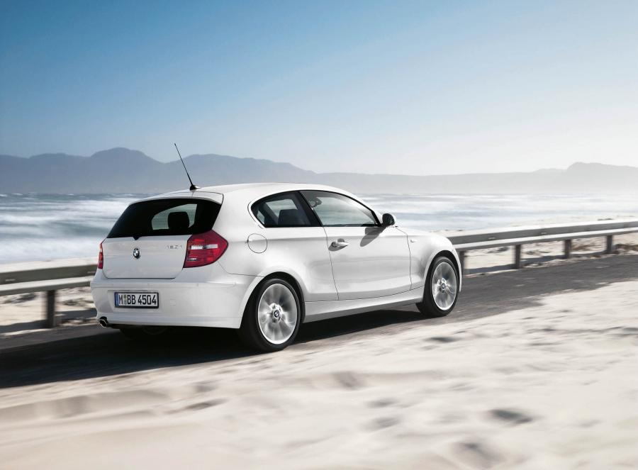  BMW 1-Series 3-Door 2005 года  (фото 7 из 51)